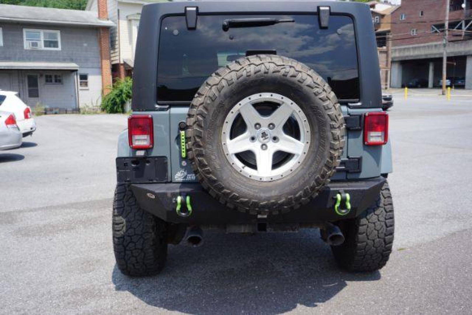 2015 Billet Silver Metallic Clearcoat /Black Jeep Wrangler Unlimited Sahara (1C4HJWEG5FL) with an 3.6L V-6 DOHC engine, located at 312 Centre Ave, Schuylkill Haven, PA, 17972, (570) 593-5278, 40.638130, -76.177383 - Photo#5