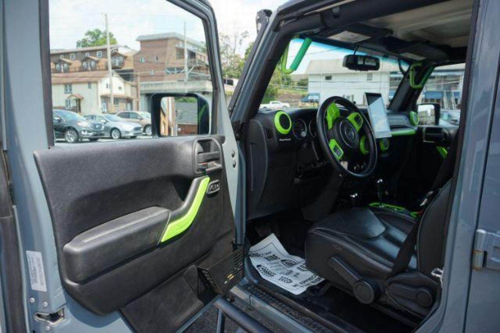 2015 Billet Silver Metallic Clearcoat /Black Jeep Wrangler Unlimited Sahara (1C4HJWEG5FL) with an 3.6L V-6 DOHC engine, located at 312 Centre Ave, Schuylkill Haven, PA, 17972, (570) 593-5278, 40.638130, -76.177383 - Photo#16