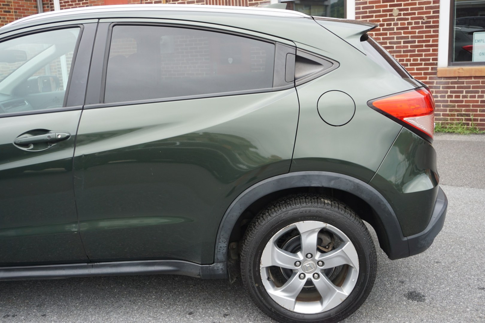 2017 Misty Green Pearl /Gray HONDA HR-V EX-L W/ NAVI (3CZRU6H77HM) with an 1.8L I-4 variable valve control engine, located at 312 Centre Ave, Schuylkill Haven, PA, 17972, (570) 593-5278, 40.638130, -76.177383 - Photo#5