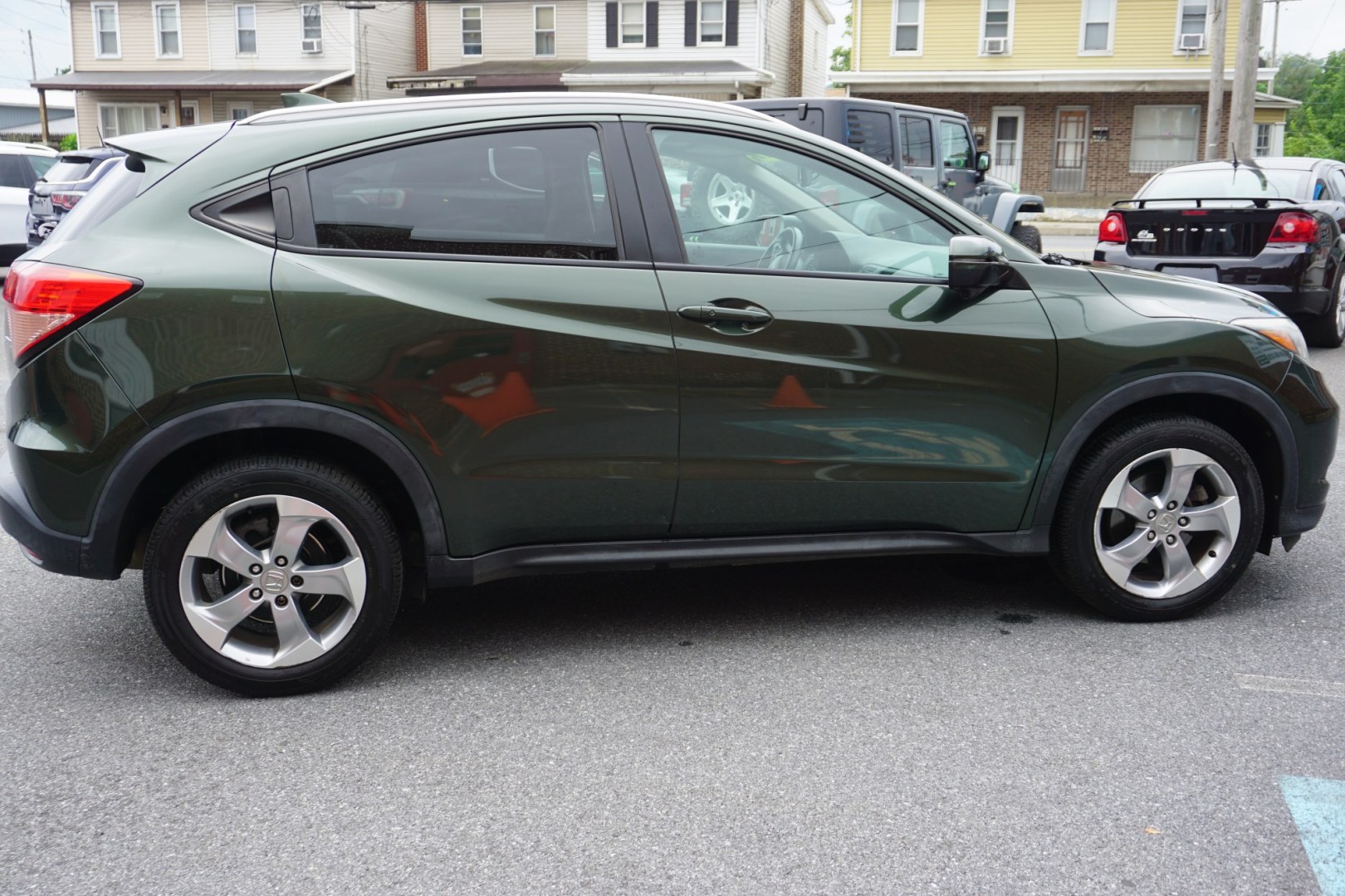 2017 Misty Green Pearl /Gray HONDA HR-V EX-L W/ NAVI (3CZRU6H77HM) with an 1.8L I-4 variable valve control engine, located at 312 Centre Ave, Schuylkill Haven, PA, 17972, (570) 593-5278, 40.638130, -76.177383 - Photo#12