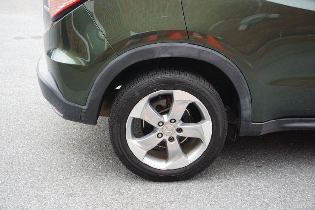 2017 Misty Green Pearl /Gray Honda HR-V EX-L (3CZRU6H77HM) with an 1.8L I-4 variable valve control engine, located at 312 Centre Ave, Schuylkill Haven, PA, 17972, (570) 593-5278, 40.638130, -76.177383 - Photo#27