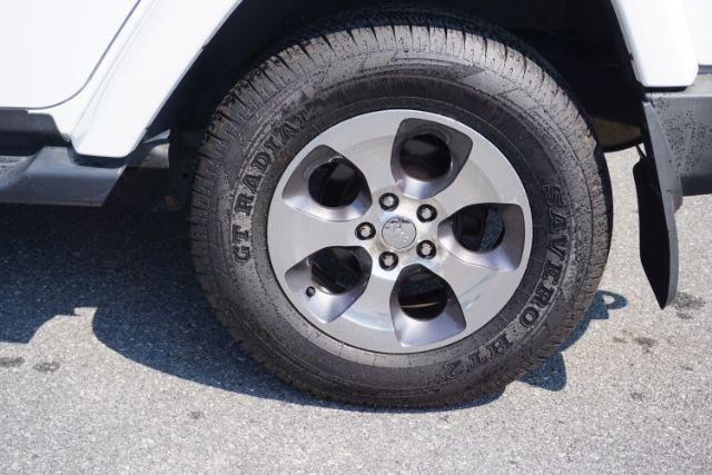 photo of 2018 Jeep Wrangler JK Unlimited Sahara 4x4