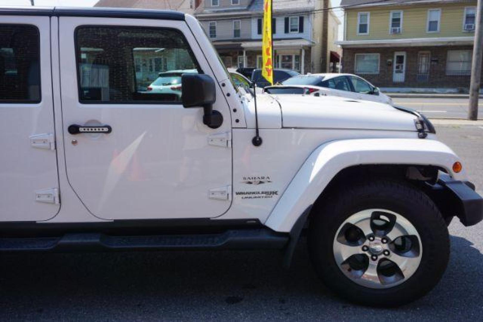 2018 Bright White Clearcoat /Black Jeep Wrangler JK Unlimited Sahara 4x4 (1C4BJWEG0JL) with an Pentastar 3.6L V-6 DOHC engine, located at 312 Centre Ave, Schuylkill Haven, PA, 17972, (570) 593-5278, 40.638130, -76.177383 - Photo#10