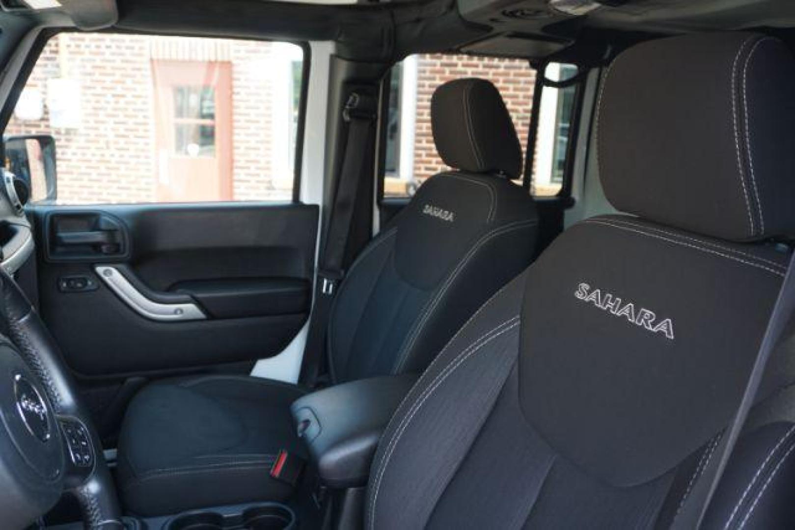 2018 Bright White Clearcoat /Black Jeep Wrangler JK Unlimited Sahara 4x4 (1C4BJWEG0JL) with an Pentastar 3.6L V-6 DOHC engine, located at 312 Centre Ave, Schuylkill Haven, PA, 17972, (570) 593-5278, 40.638130, -76.177383 - Photo#13