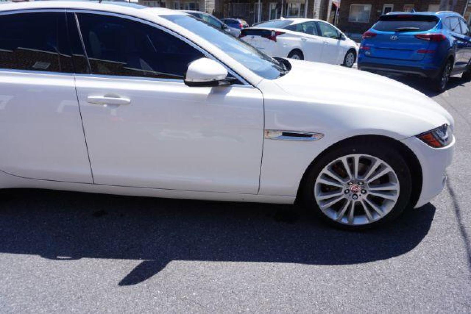 2020 Fuji White Jaguar XF Sedan 25t Premium AWD Automatic (SAJBJ4FX8LC) with an Ingenium 2L I-4 gasoline direct injection engine, located at 312 Centre Ave, Schuylkill Haven, PA, 17972, (570) 593-5278, 40.638130, -76.177383 - Photo#10