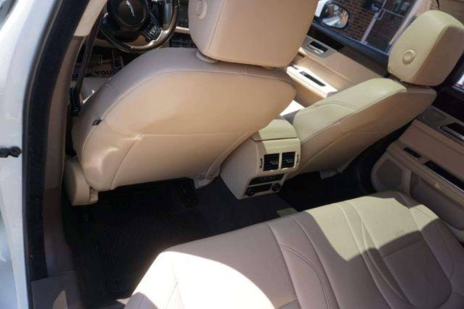 2020 Fuji White Jaguar XF Sedan 25t Premium AWD Automatic (SAJBJ4FX8LC) with an Ingenium 2L I-4 gasoline direct injection engine, located at 312 Centre Ave, Schuylkill Haven, PA, 17972, (570) 593-5278, 40.638130, -76.177383 - Photo#21
