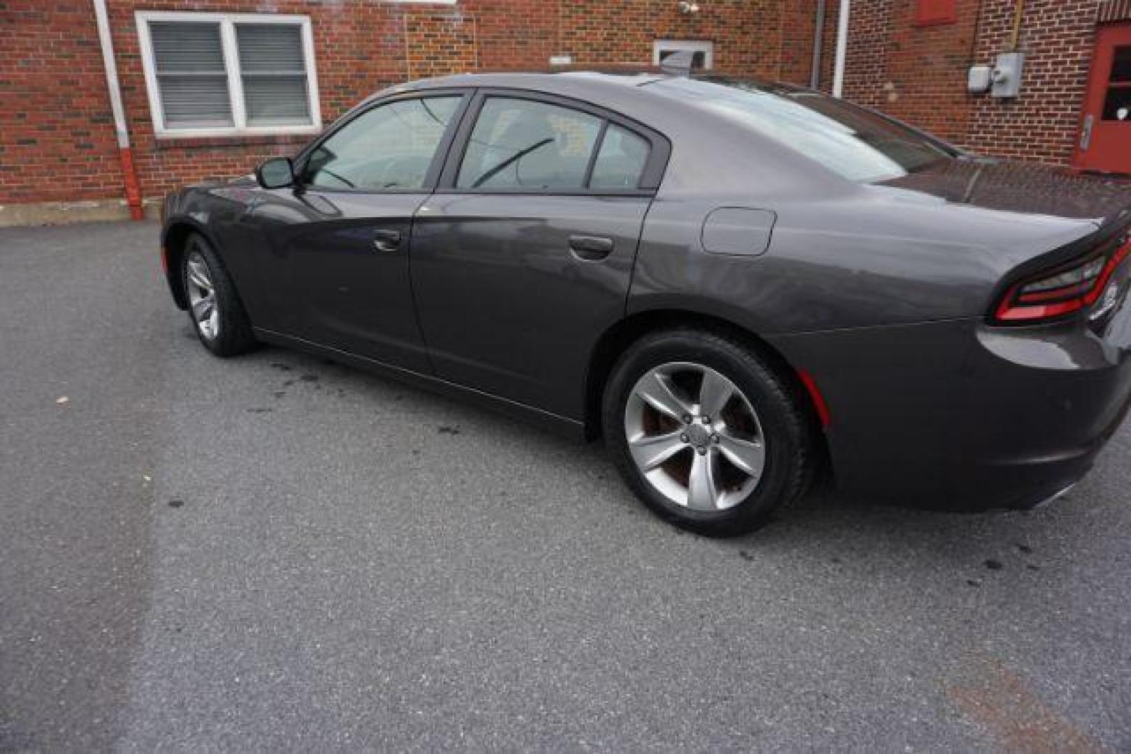 2018 Gray /gray Dodge Charger SXT Plus (2C3CDXHG6JH) with an 3.6L V6 DOHC 24V engine, 8-Speed Automatic transmission, located at 312 Centre Ave, Schuylkill Haven, PA, 17972, (570) 593-5278, 40.638130, -76.177383 - Photo#8