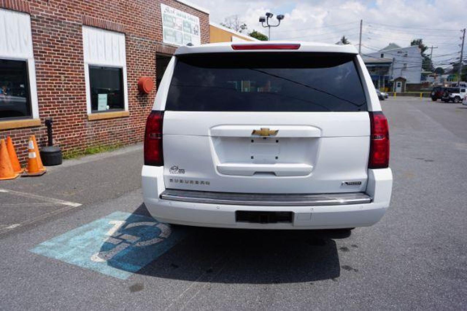 2018 Summit White /Jet Black Chevrolet Suburban Premier (1GNSKJKC3JR) with an EcoTec3 5.3L V-8 gasoline direct injection engine, located at 312 Centre Ave, Schuylkill Haven, PA, 17972, (570) 593-5278, 40.638130, -76.177383 - Photo#9