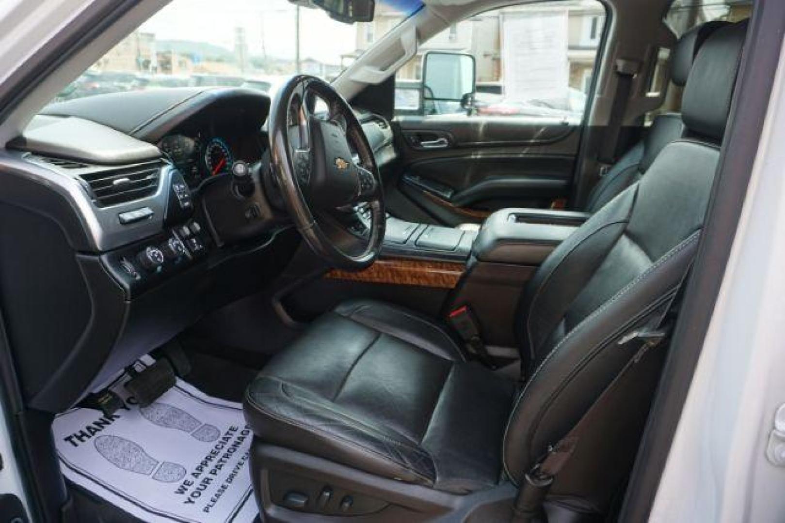 2018 Summit White /Jet Black Chevrolet Suburban Premier (1GNSKJKC3JR) with an EcoTec3 5.3L V-8 gasoline direct injection engine, located at 312 Centre Ave, Schuylkill Haven, PA, 17972, (570) 593-5278, 40.638130, -76.177383 - Photo#25