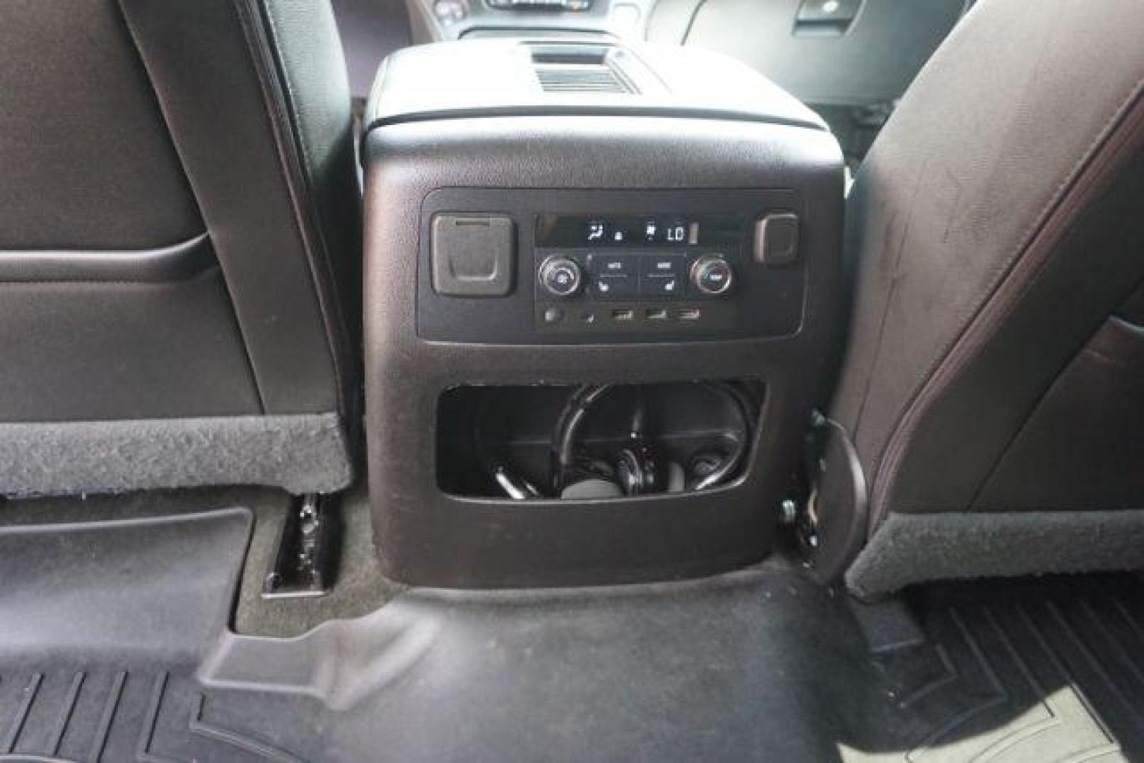 2018 Summit White /Jet Black Chevrolet Suburban Premier (1GNSKJKC3JR) with an EcoTec3 5.3L V-8 gasoline direct injection engine, located at 312 Centre Ave, Schuylkill Haven, PA, 17972, (570) 593-5278, 40.638130, -76.177383 - Photo#35