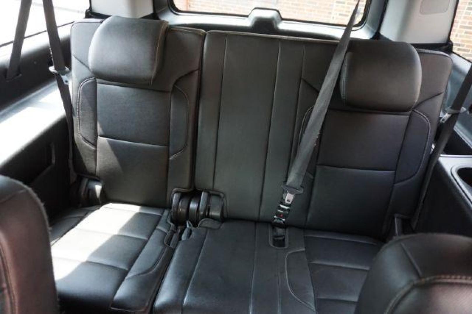 2018 Summit White /Jet Black Chevrolet Suburban Premier (1GNSKJKC3JR) with an EcoTec3 5.3L V-8 gasoline direct injection engine, located at 312 Centre Ave, Schuylkill Haven, PA, 17972, (570) 593-5278, 40.638130, -76.177383 - Photo#38