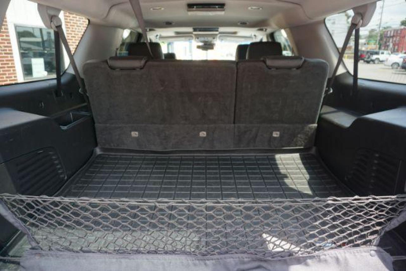 2018 Summit White /Jet Black Chevrolet Suburban Premier (1GNSKJKC3JR) with an EcoTec3 5.3L V-8 gasoline direct injection engine, located at 312 Centre Ave, Schuylkill Haven, PA, 17972, (570) 593-5278, 40.638130, -76.177383 - Photo#44