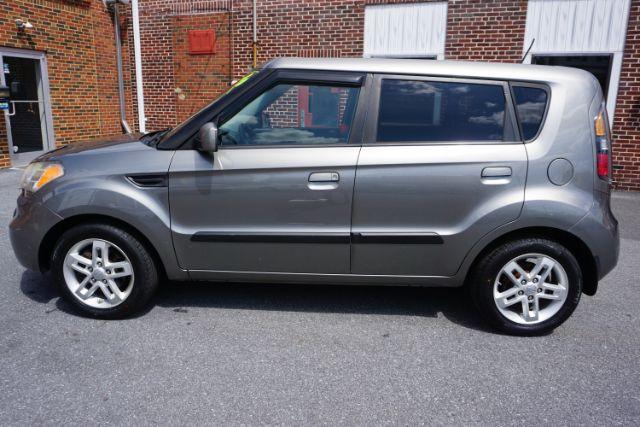photo of 2010 Kia Soul +