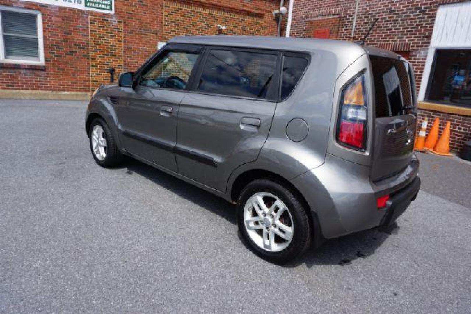 2010 Titanium /Black Kia Soul + (KNDJT2A24A7) with an 2L I-4 DOHC engine, located at 312 Centre Ave, Schuylkill Haven, PA, 17972, (570) 593-5278, 40.638130, -76.177383 - Photo#9