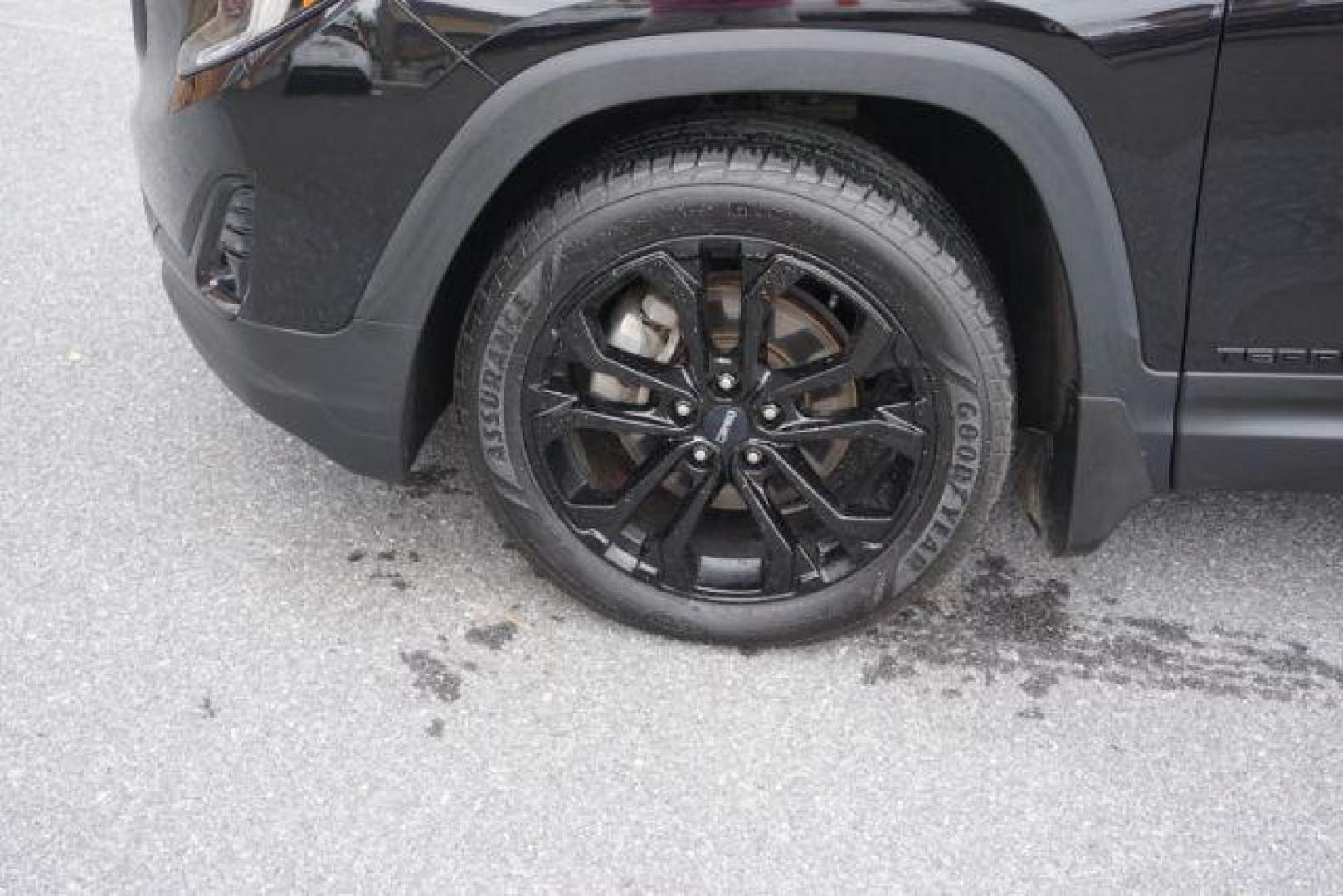 2019 GMC Terrain SLT (3GKALVEX7KL) , located at 312 Centre Ave, Schuylkill Haven, PA, 17972, (570) 593-5278, 40.638130, -76.177383 - Photo#4