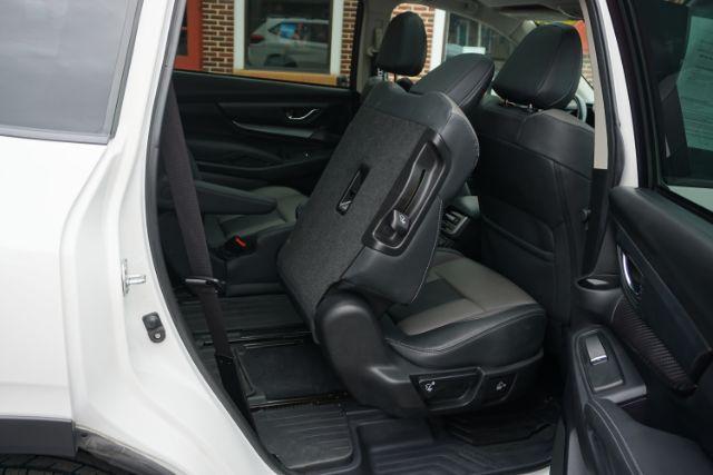 2022 Crystal White Pearl /Gray Subaru Ascent Onyx Edition (4S4WMAJD5N3) with an 2.4L H-4 gasoline direct injection engine, located at 312 Centre Ave, Schuylkill Haven, PA, 17972, (570) 593-5278, 40.638130, -76.177383 - Photo#39