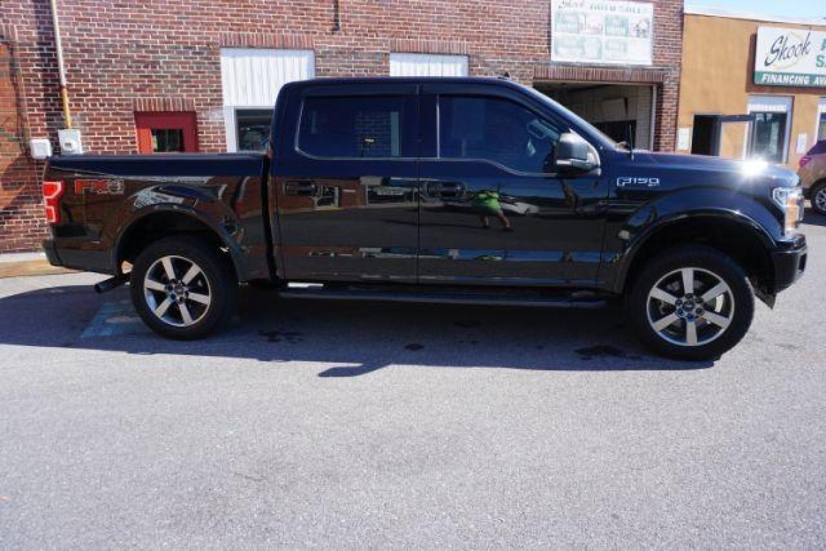 2020 Agate Black Metallic Ford F-150 XLT (1FTEW1EP1LF) with an EcoBoost 2.7L V-6 port/direct injection engine, located at 312 Centre Ave, Schuylkill Haven, PA, 17972, (570) 593-5278, 40.638130, -76.177383 - Photo#8