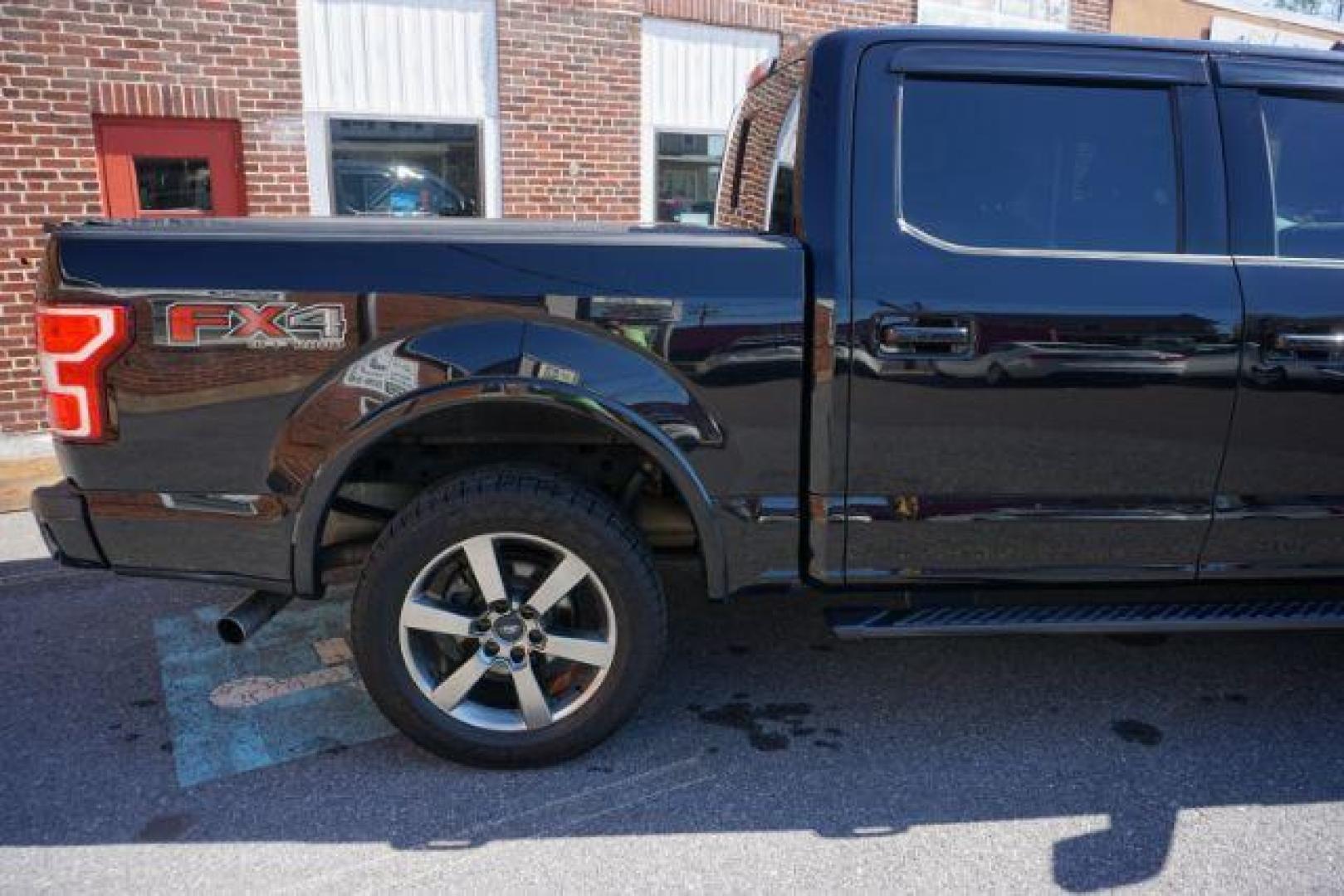 2020 Agate Black Metallic Ford F-150 XLT (1FTEW1EP1LF) with an EcoBoost 2.7L V-6 port/direct injection engine, located at 312 Centre Ave, Schuylkill Haven, PA, 17972, (570) 593-5278, 40.638130, -76.177383 - Photo#9