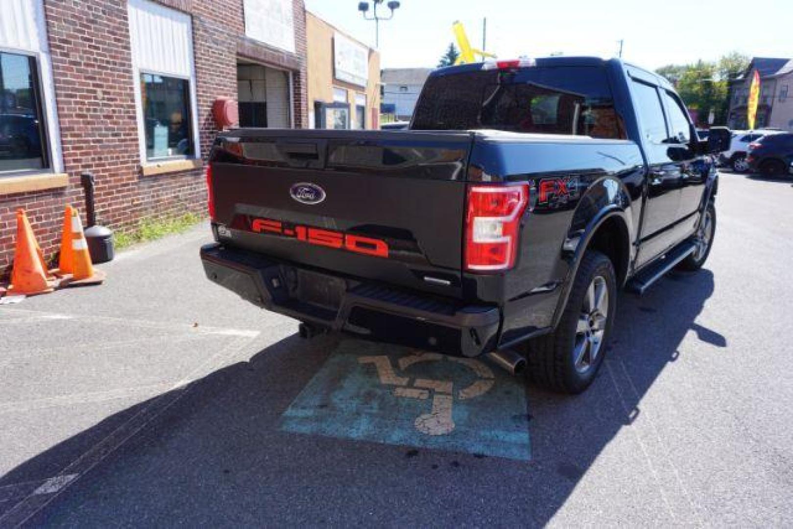 2020 Agate Black Metallic Ford F-150 XLT (1FTEW1EP1LF) with an EcoBoost 2.7L V-6 port/direct injection engine, located at 312 Centre Ave, Schuylkill Haven, PA, 17972, (570) 593-5278, 40.638130, -76.177383 - Photo#12