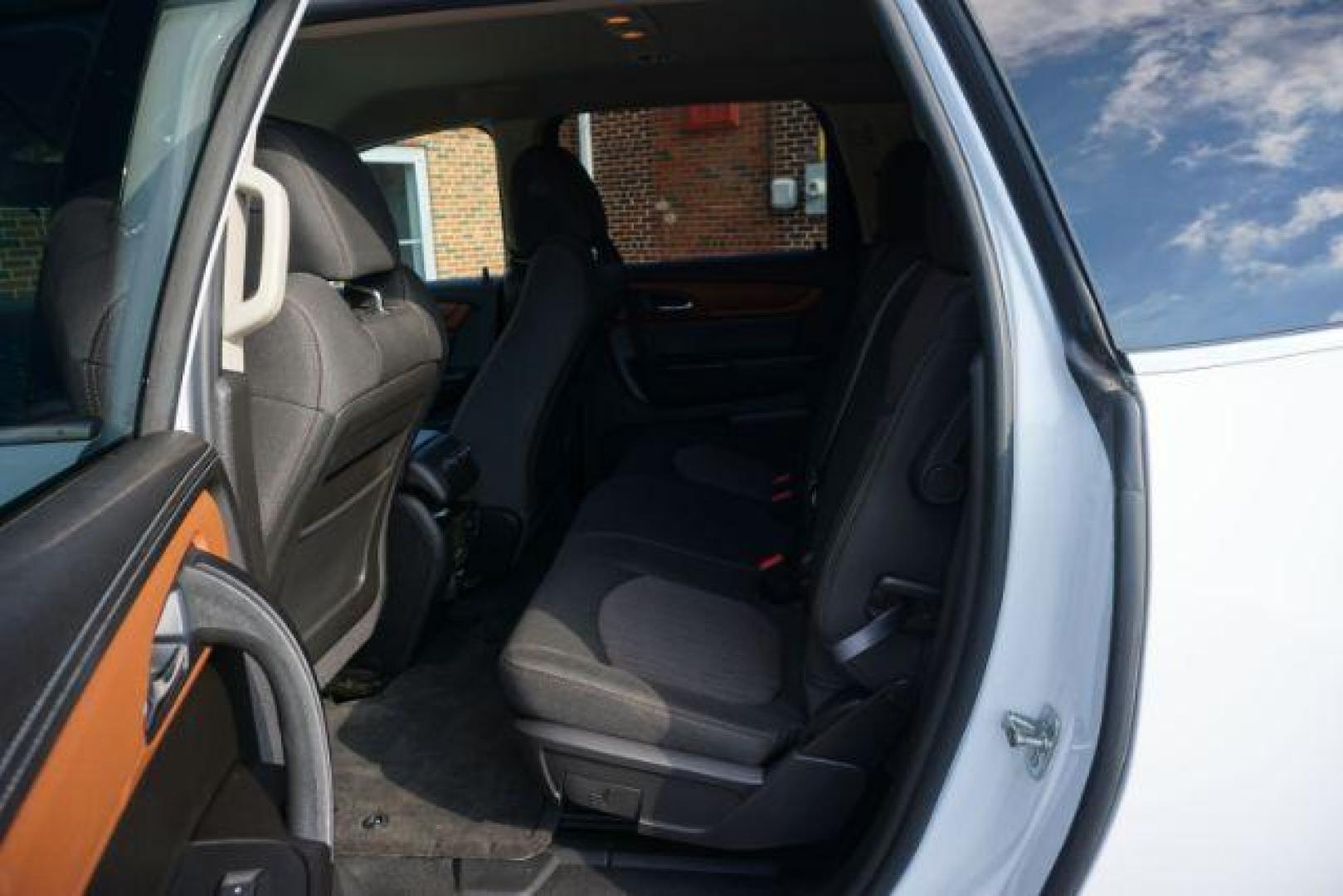 2016 Summit White /Dark Titanium/Light Titanium Chevrolet Traverse 1LT (1GNKVGKD3GJ) with an 3.6L V-6 gasoline direct injection engine, located at 312 Centre Ave, Schuylkill Haven, PA, 17972, (570) 593-5278, 40.638130, -76.177383 - Photo#31
