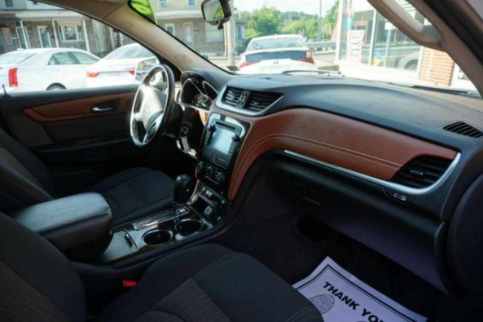 2016 Summit White /Dark Titanium/Light Titanium Chevrolet Traverse 1LT (1GNKVGKD3GJ) with an 3.6L V-6 gasoline direct injection engine, located at 312 Centre Ave, Schuylkill Haven, PA, 17972, (570) 593-5278, 40.638130, -76.177383 - Photo#43
