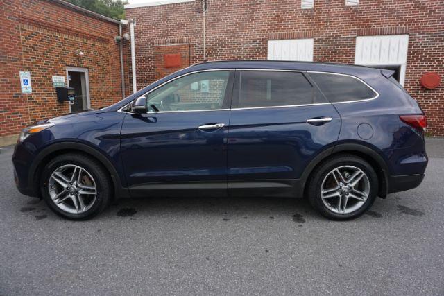 photo of 2018 Hyundai Santa Fe SE Ultimate