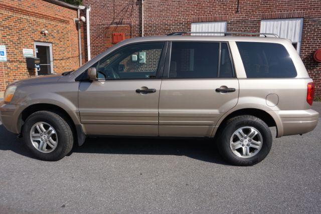 photo of 2004 Honda Pilot EX