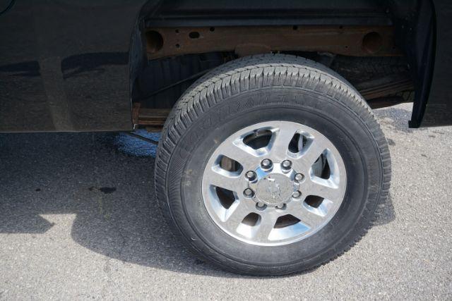 2014 Black /Light Cashmere/Dark Cashmere Chevrolet Silverado 2500HD LTZ (1GC1KYEG9EF) with an Vortec 6L V-8 variable valve control engine, located at 312 Centre Ave, Schuylkill Haven, PA, 17972, (570) 593-5278, 40.638130, -76.177383 - Photo#11