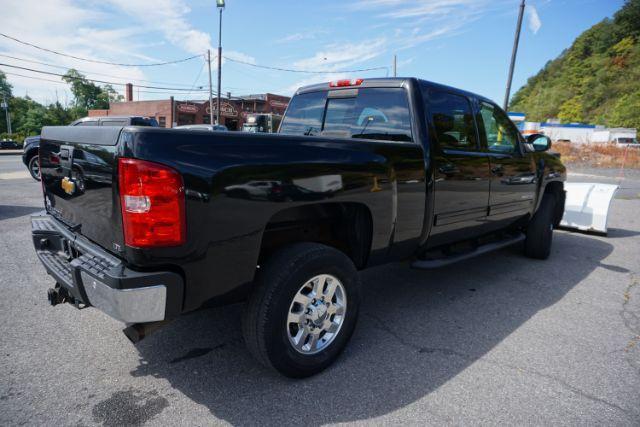 2014 Black /Light Cashmere/Dark Cashmere Chevrolet Silverado 2500HD LTZ (1GC1KYEG9EF) with an Vortec 6L V-8 variable valve control engine, located at 312 Centre Ave, Schuylkill Haven, PA, 17972, (570) 593-5278, 40.638130, -76.177383 - Photo#14