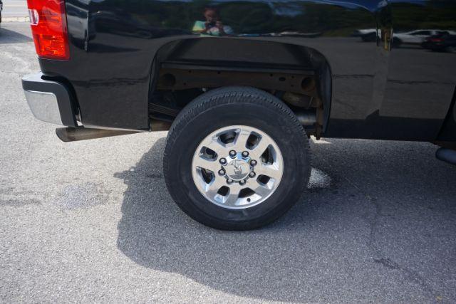 2014 Black /Light Cashmere/Dark Cashmere Chevrolet Silverado 2500HD LTZ (1GC1KYEG9EF) with an Vortec 6L V-8 variable valve control engine, located at 312 Centre Ave, Schuylkill Haven, PA, 17972, (570) 593-5278, 40.638130, -76.177383 - Photo#16