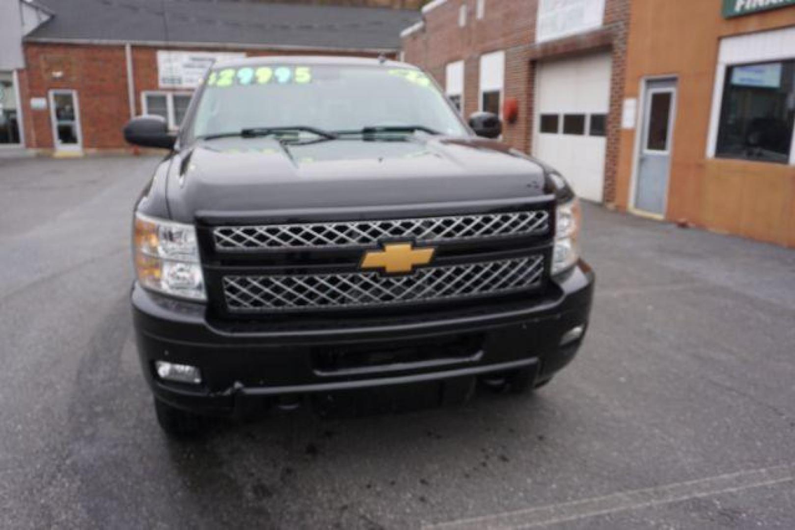 2014 Black /Light Cashmere/Dark Cashmere Chevrolet Silverado 2500HD LTZ (1GC1KYEG9EF) with an Vortec 6L V-8 variable valve control engine, located at 312 Centre Ave, Schuylkill Haven, PA, 17972, (570) 593-5278, 40.638130, -76.177383 - Photo#1