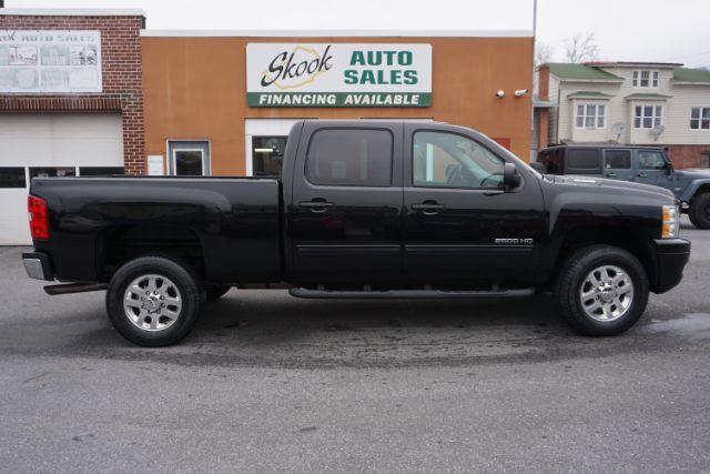2014 Black /Light Cashmere/Dark Cashmere Chevrolet Silverado 2500HD LTZ (1GC1KYEG9EF) with an Vortec 6L V-8 variable valve control engine, located at 312 Centre Ave, Schuylkill Haven, PA, 17972, (570) 593-5278, 40.638130, -76.177383 - Photo#61