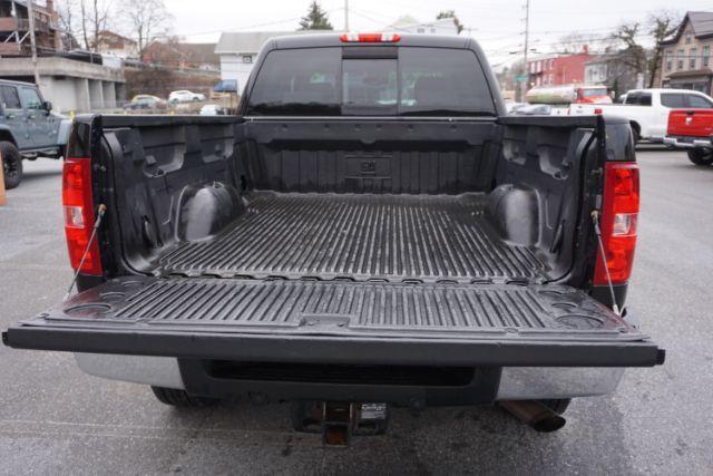 2014 Black /Light Cashmere/Dark Cashmere Chevrolet Silverado 2500HD LTZ (1GC1KYEG9EF) with an Vortec 6L V-8 variable valve control engine, located at 312 Centre Ave, Schuylkill Haven, PA, 17972, (570) 593-5278, 40.638130, -76.177383 - Photo#69