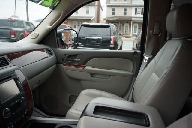 2014 Black /Light Cashmere/Dark Cashmere Chevrolet Silverado 2500HD LTZ (1GC1KYEG9EF) with an Vortec 6L V-8 variable valve control engine, located at 312 Centre Ave, Schuylkill Haven, PA, 17972, (570) 593-5278, 40.638130, -76.177383 - Photo#71