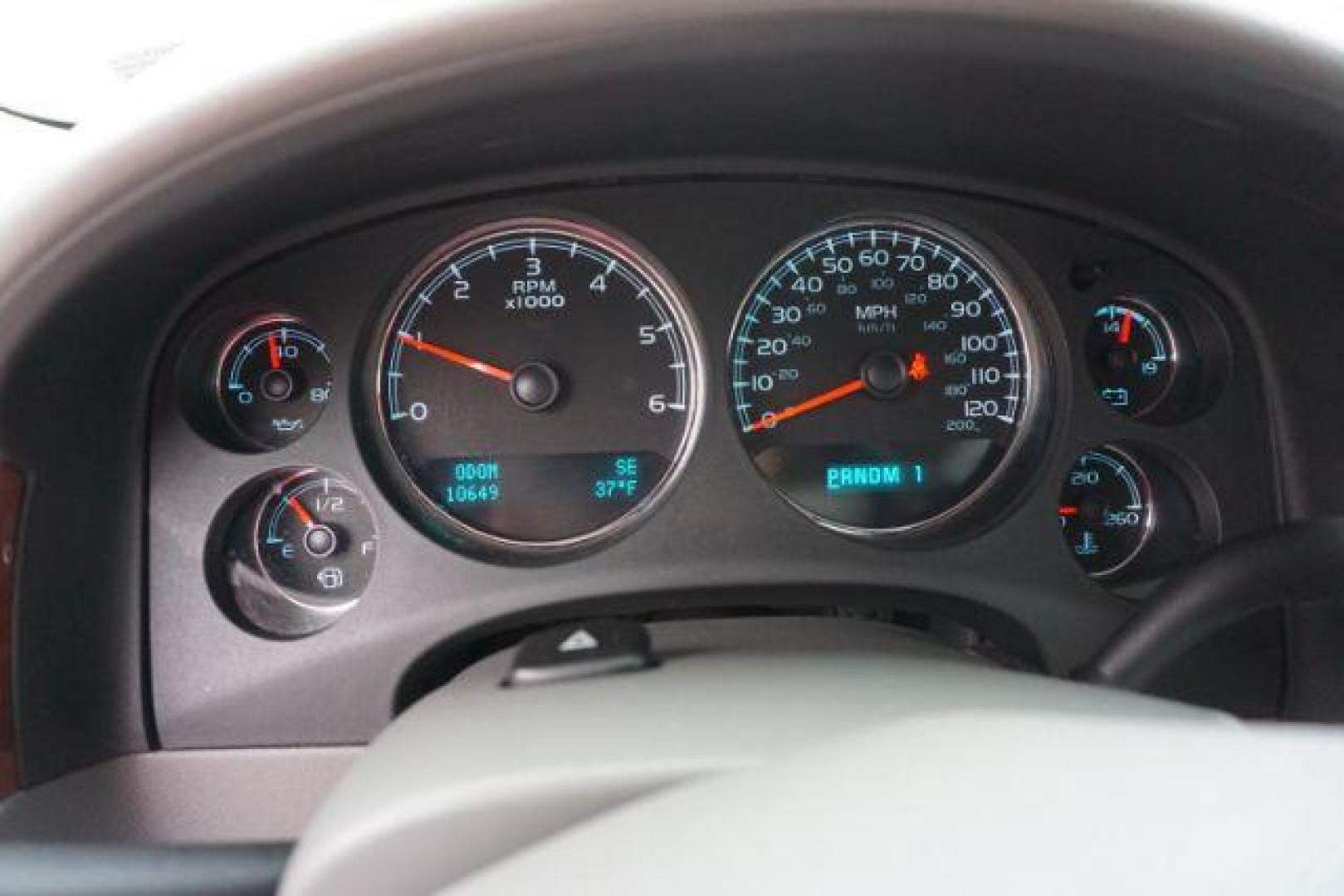 2014 Black /Light Cashmere/Dark Cashmere Chevrolet Silverado 2500HD LTZ (1GC1KYEG9EF) with an Vortec 6L V-8 variable valve control engine, located at 312 Centre Ave, Schuylkill Haven, PA, 17972, (570) 593-5278, 40.638130, -76.177383 - Photo#21