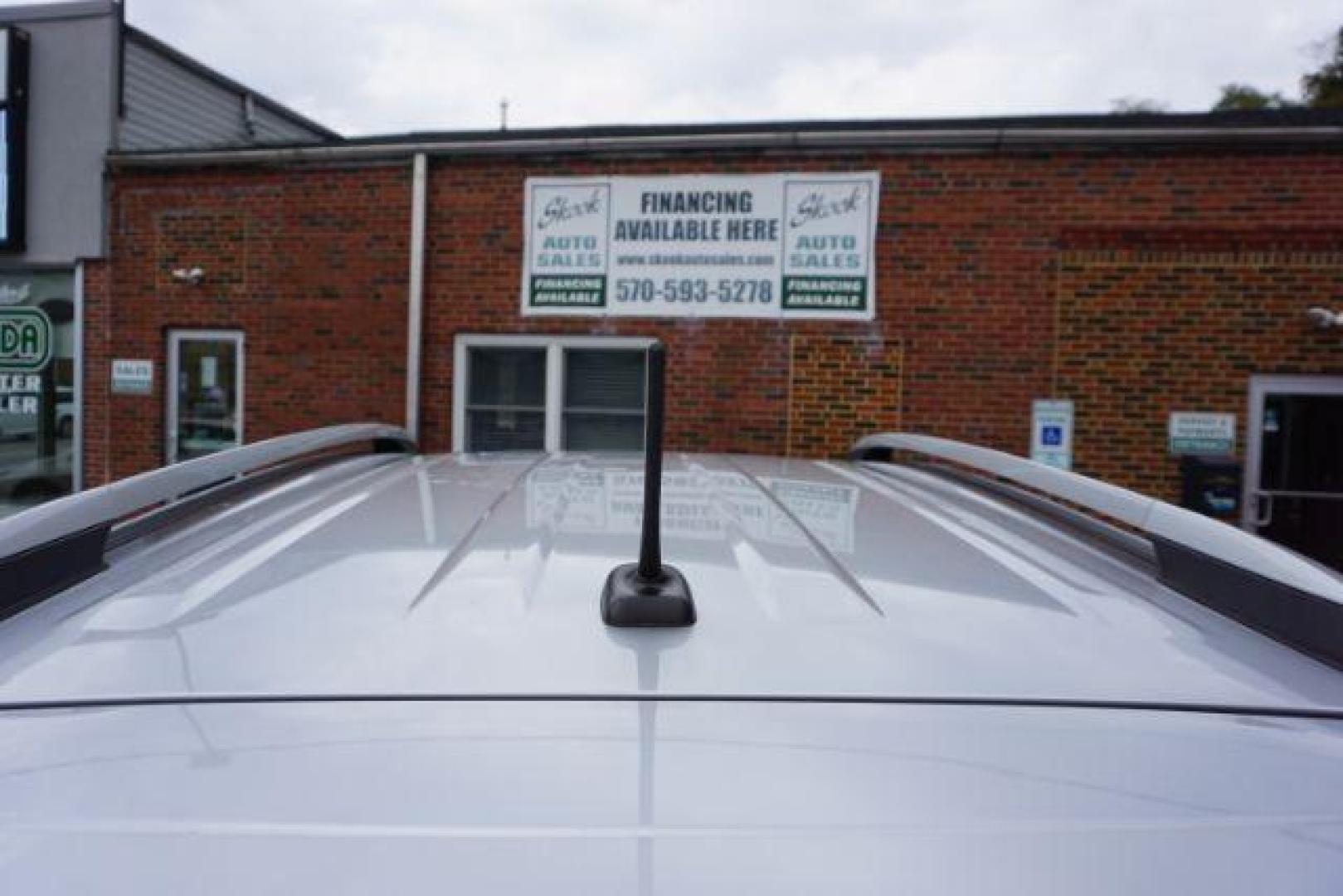 2013 Magnetic Gray Pearl /Black Toyota RAV4 XLE (2T3RFREV2DW) with an 2.5L I-4 DOHC engine, located at 312 Centre Ave, Schuylkill Haven, PA, 17972, (570) 593-5278, 40.638130, -76.177383 - Photo#9