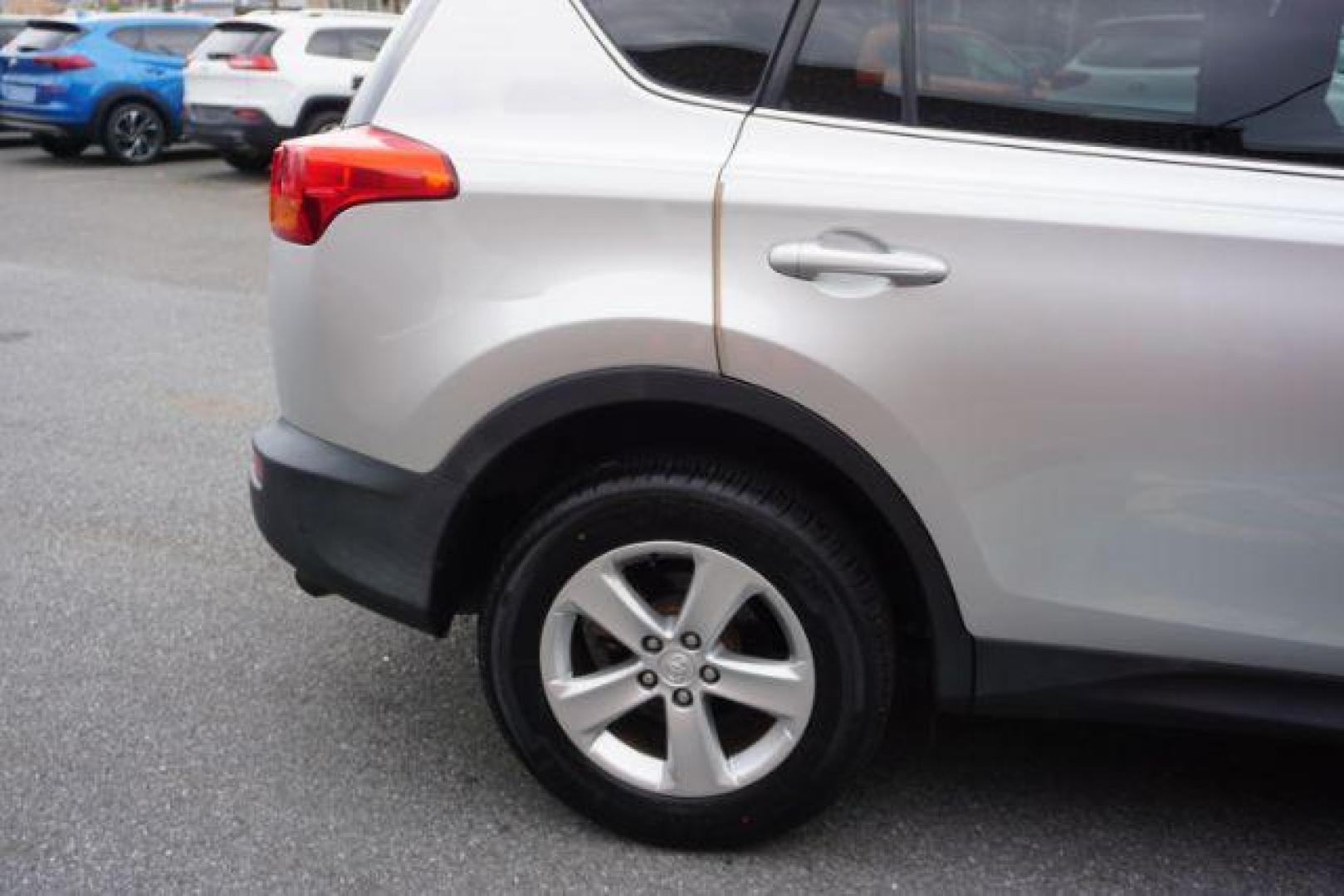 2013 Magnetic Gray Pearl /Black Toyota RAV4 XLE (2T3RFREV2DW) with an 2.5L I-4 DOHC engine, located at 312 Centre Ave, Schuylkill Haven, PA, 17972, (570) 593-5278, 40.638130, -76.177383 - Photo#15