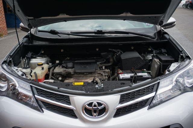 2013 Magnetic Gray Pearl /Black Toyota RAV4 XLE (2T3RFREV2DW) with an 2.5L I-4 DOHC engine, located at 312 Centre Ave, Schuylkill Haven, PA, 17972, (570) 593-5278, 40.638130, -76.177383 - Photo#20