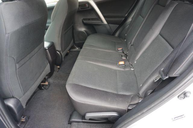 2013 Magnetic Gray Pearl /Black Toyota RAV4 XLE (2T3RFREV2DW) with an 2.5L I-4 DOHC engine, located at 312 Centre Ave, Schuylkill Haven, PA, 17972, (570) 593-5278, 40.638130, -76.177383 - Photo#32