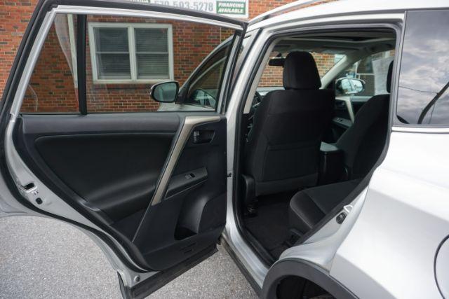 2013 Magnetic Gray Pearl /Black Toyota RAV4 XLE (2T3RFREV2DW) with an 2.5L I-4 DOHC engine, located at 312 Centre Ave, Schuylkill Haven, PA, 17972, (570) 593-5278, 40.638130, -76.177383 - Photo#33