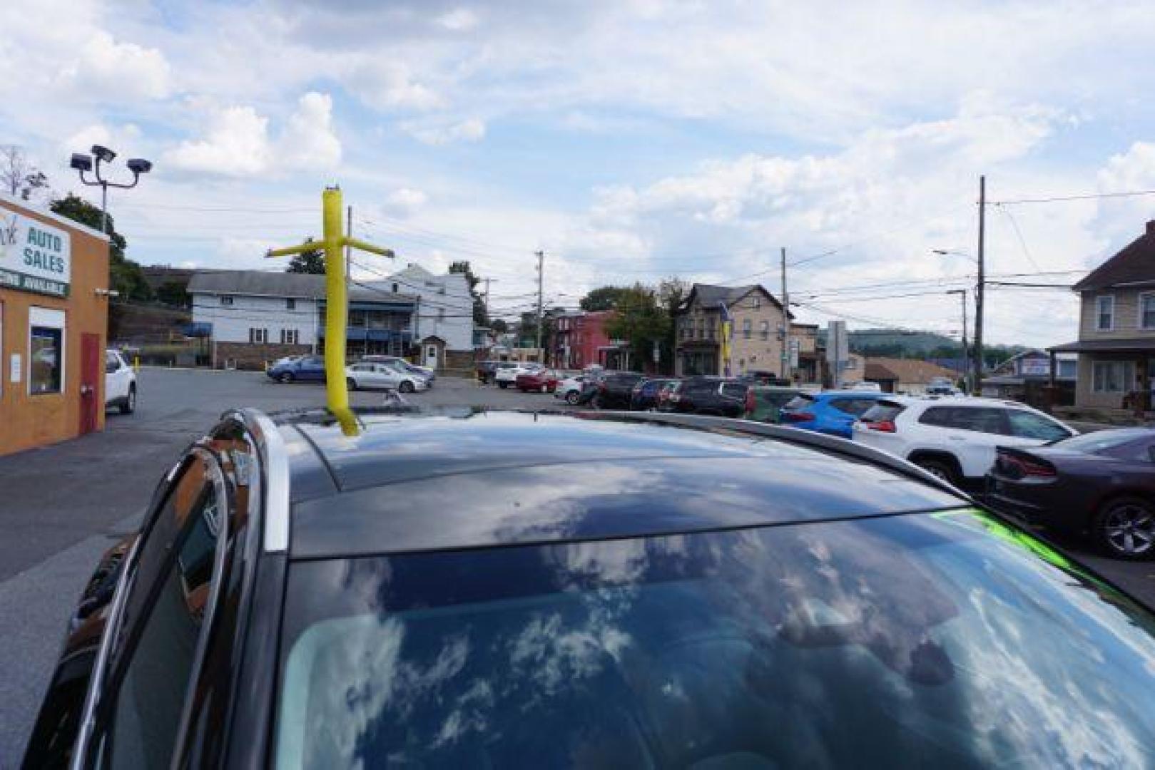 2020 Black Obsidian /Graphite INFINITI QX50 LUXE AWD (3PCAJ5M31LF) with an VC-Turbo 2L I-4 port/direct injection engine, located at 312 Centre Ave, Schuylkill Haven, PA, 17972, (570) 593-5278, 40.638130, -76.177383 - Photo#17