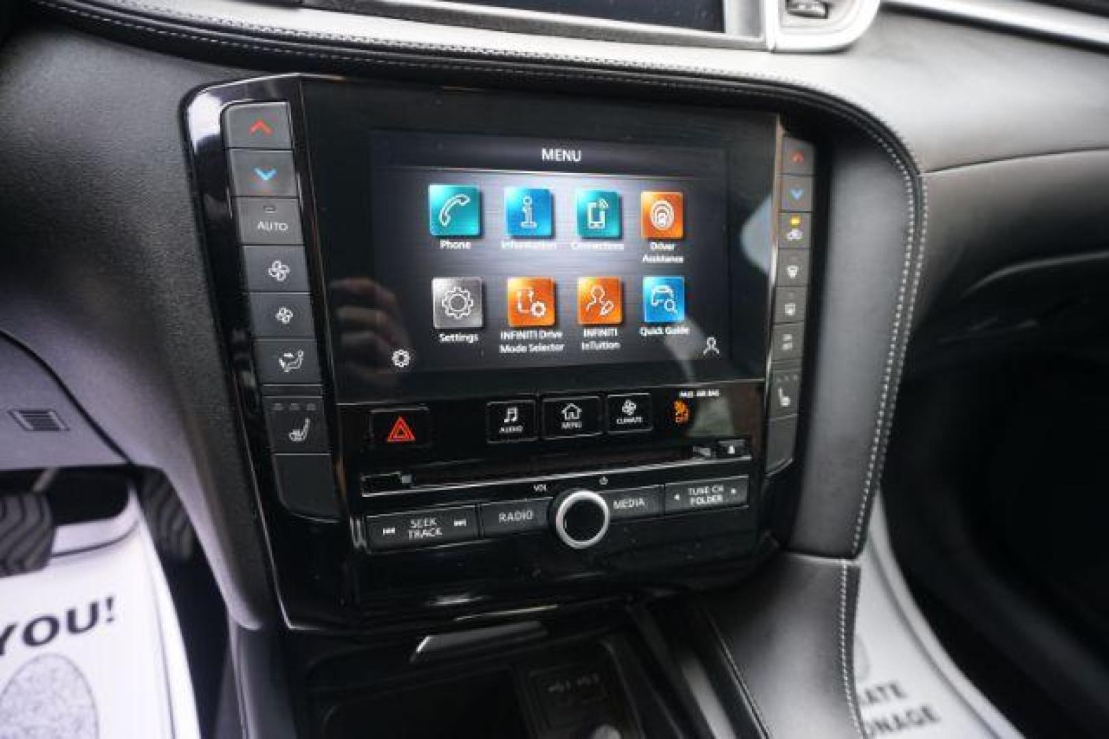 2020 Black Obsidian /Graphite INFINITI QX50 LUXE AWD (3PCAJ5M31LF) with an VC-Turbo 2L I-4 port/direct injection engine, located at 312 Centre Ave, Schuylkill Haven, PA, 17972, (570) 593-5278, 40.638130, -76.177383 - Photo#26