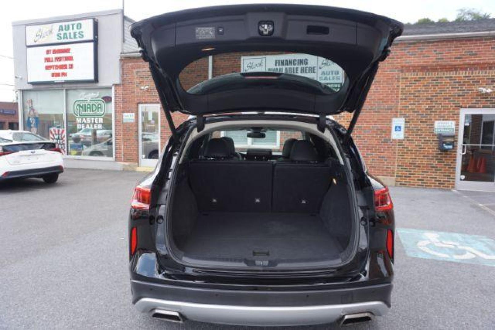 2020 Black Obsidian /Graphite INFINITI QX50 LUXE AWD (3PCAJ5M31LF) with an VC-Turbo 2L I-4 port/direct injection engine, located at 312 Centre Ave, Schuylkill Haven, PA, 17972, (570) 593-5278, 40.638130, -76.177383 - Photo#40