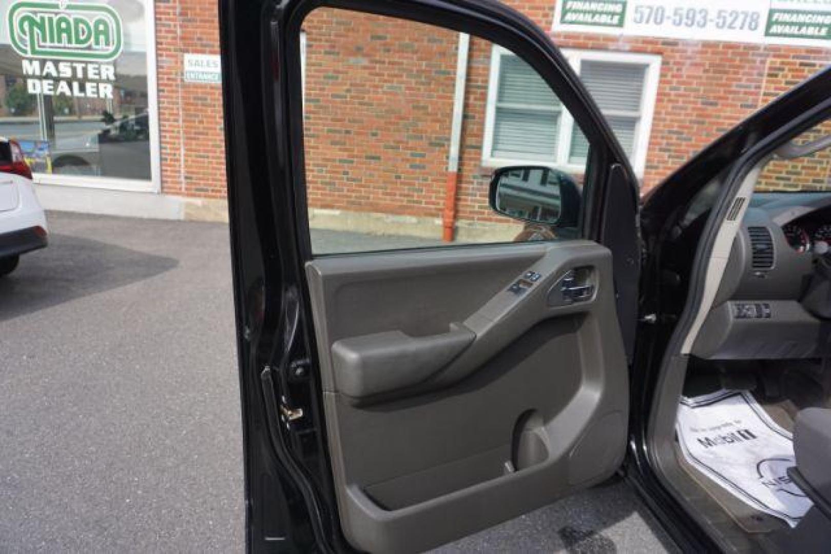 2010 Super Black /Graphite Nissan Frontier SE (1N6AD0CW1AC) with an VQ 4L V-6 DOHC engine, located at 312 Centre Ave, Schuylkill Haven, PA, 17972, (570) 593-5278, 40.638130, -76.177383 - Photo#28