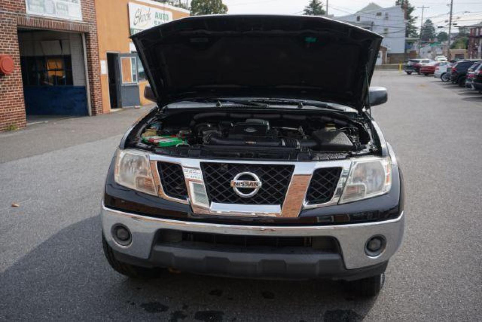 2010 Super Black /Graphite Nissan Frontier SE (1N6AD0CW1AC) with an VQ 4L V-6 DOHC engine, located at 312 Centre Ave, Schuylkill Haven, PA, 17972, (570) 593-5278, 40.638130, -76.177383 - Photo#39