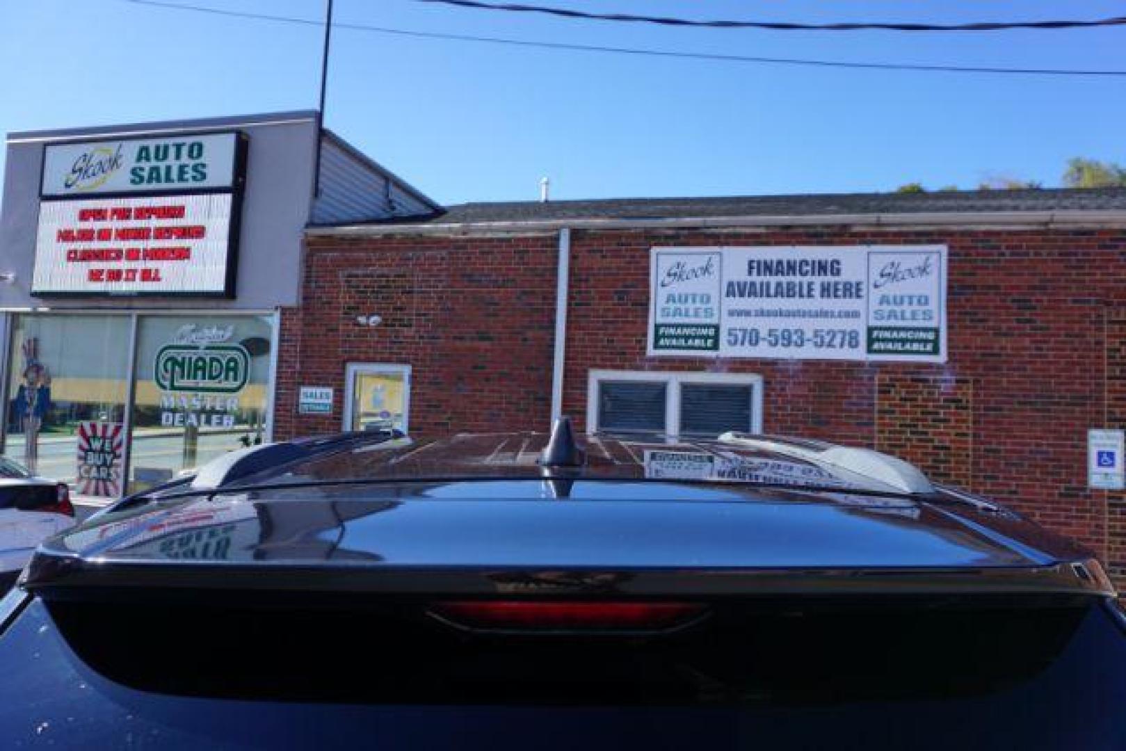 2014 Jeep Grand Cherokee Laredo 4WD (1C4RJFAG5EC) with an 3.6L V6 DOHC 24V engine, 5-Speed Automatic transmission, located at 312 Centre Ave, Schuylkill Haven, PA, 17972, (570) 593-5278, 40.638130, -76.177383 - Photo#11