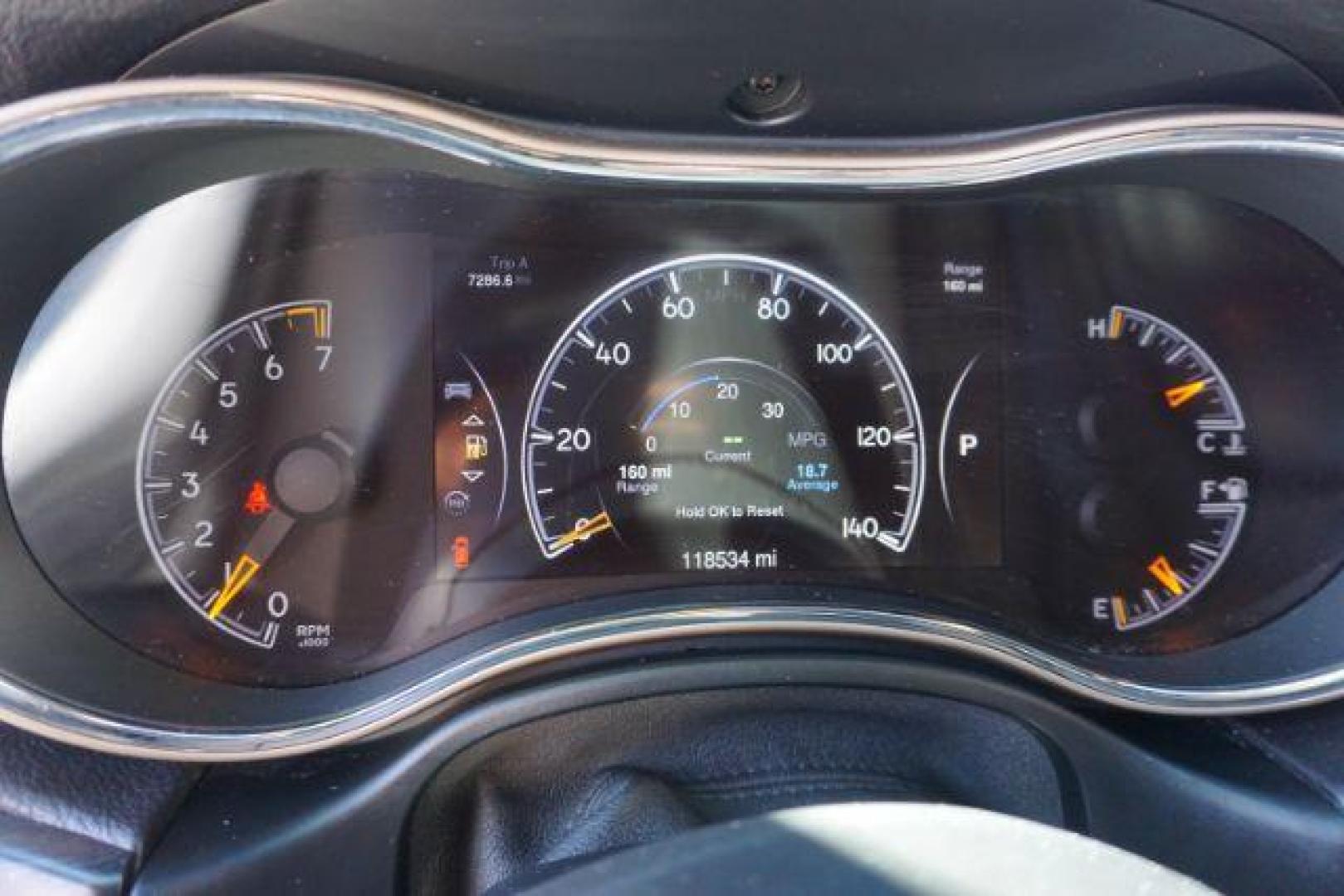 2014 Jeep Grand Cherokee Laredo 4WD (1C4RJFAG5EC) with an 3.6L V6 DOHC 24V engine, 5-Speed Automatic transmission, located at 312 Centre Ave, Schuylkill Haven, PA, 17972, (570) 593-5278, 40.638130, -76.177383 - Photo#25