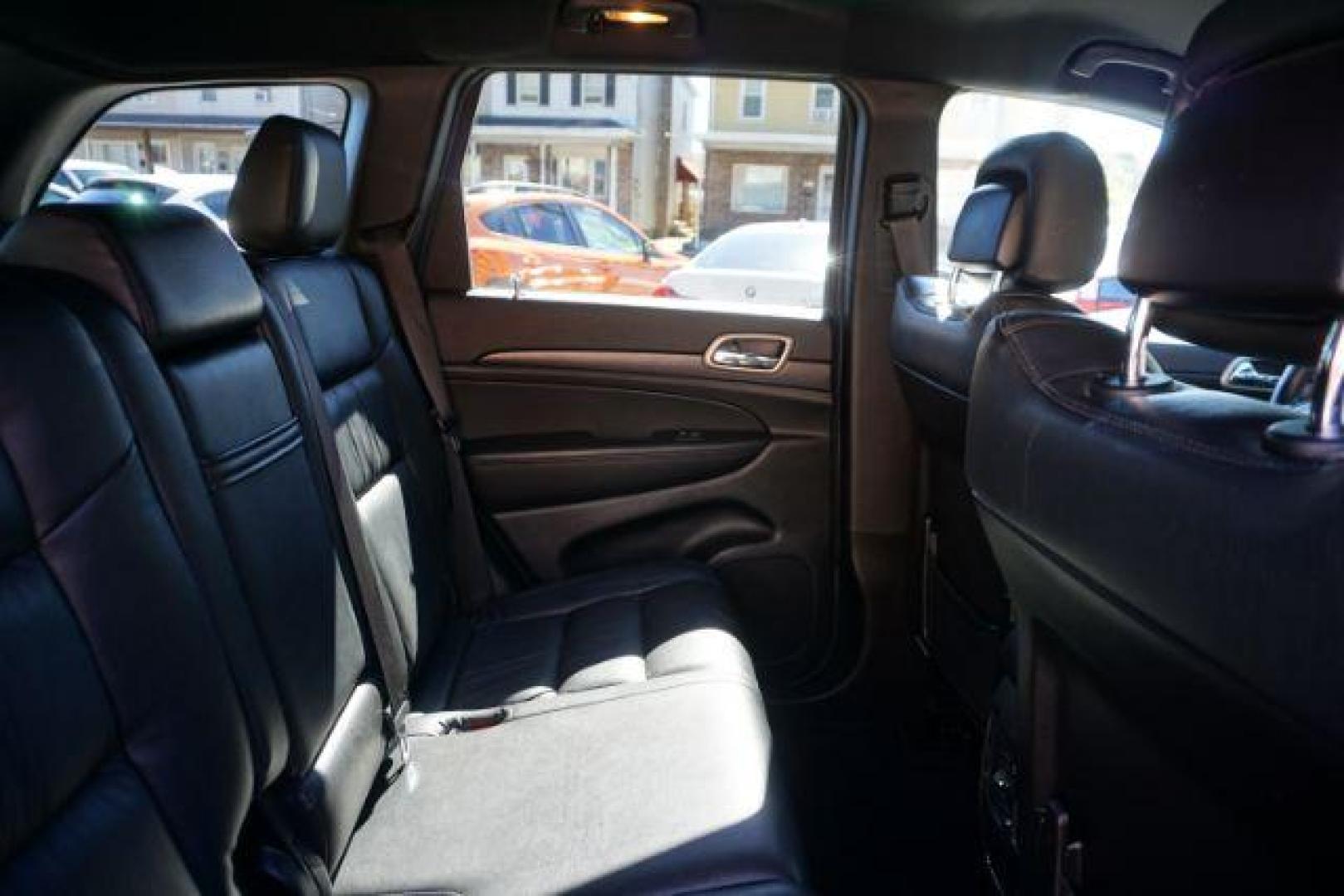 2014 Jeep Grand Cherokee Laredo 4WD (1C4RJFAG5EC) with an 3.6L V6 DOHC 24V engine, 5-Speed Automatic transmission, located at 312 Centre Ave, Schuylkill Haven, PA, 17972, (570) 593-5278, 40.638130, -76.177383 - Photo#71