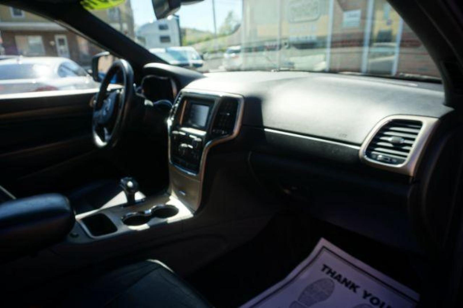 2014 Jeep Grand Cherokee Laredo 4WD (1C4RJFAG5EC) with an 3.6L V6 DOHC 24V engine, 5-Speed Automatic transmission, located at 312 Centre Ave, Schuylkill Haven, PA, 17972, (570) 593-5278, 40.638130, -76.177383 - Photo#75