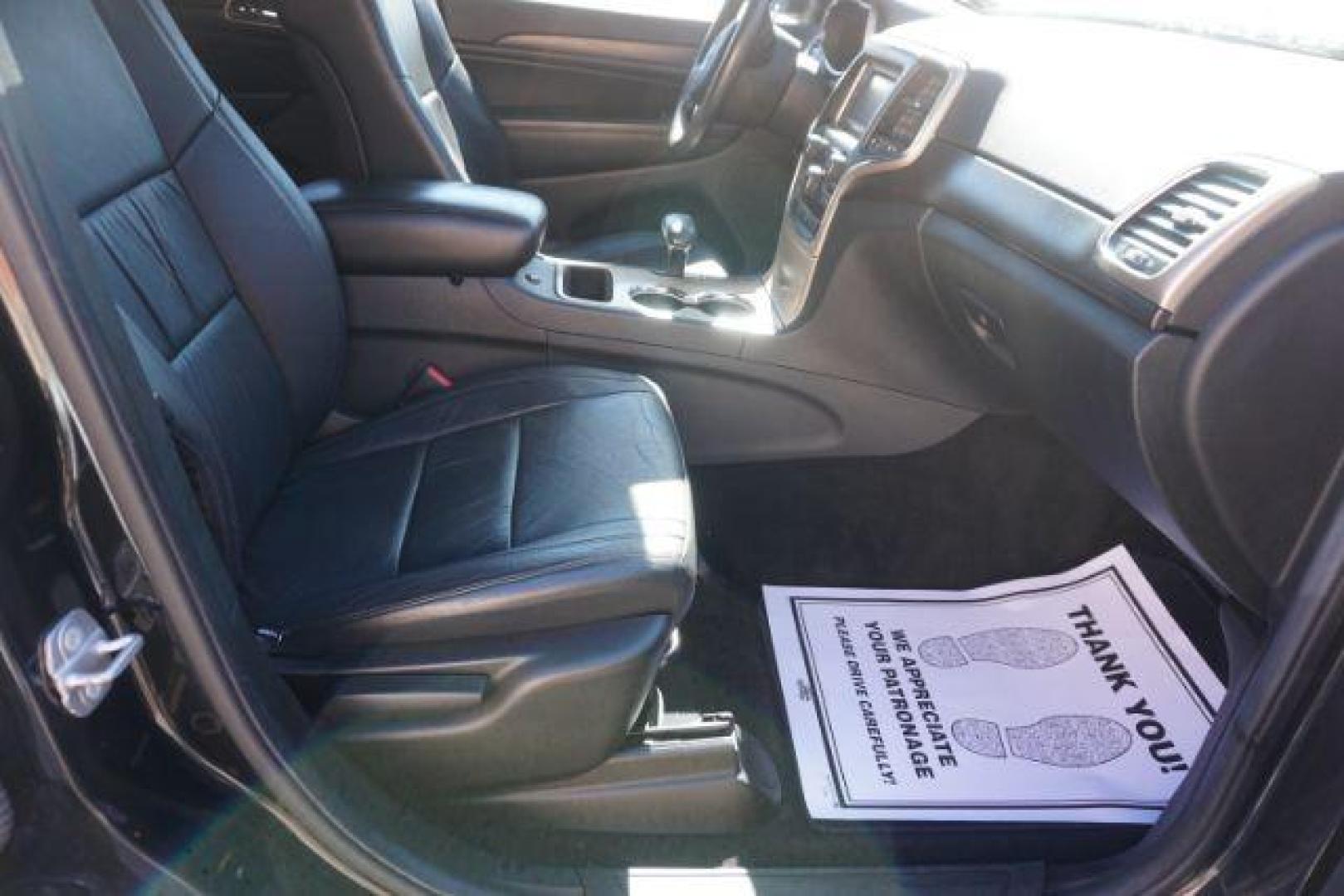 2014 Jeep Grand Cherokee Laredo 4WD (1C4RJFAG5EC) with an 3.6L V6 DOHC 24V engine, 5-Speed Automatic transmission, located at 312 Centre Ave, Schuylkill Haven, PA, 17972, (570) 593-5278, 40.638130, -76.177383 - Photo#78